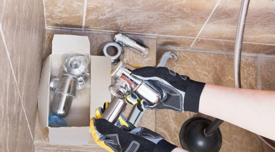 Professional gutter cleaning in Buckley, IL